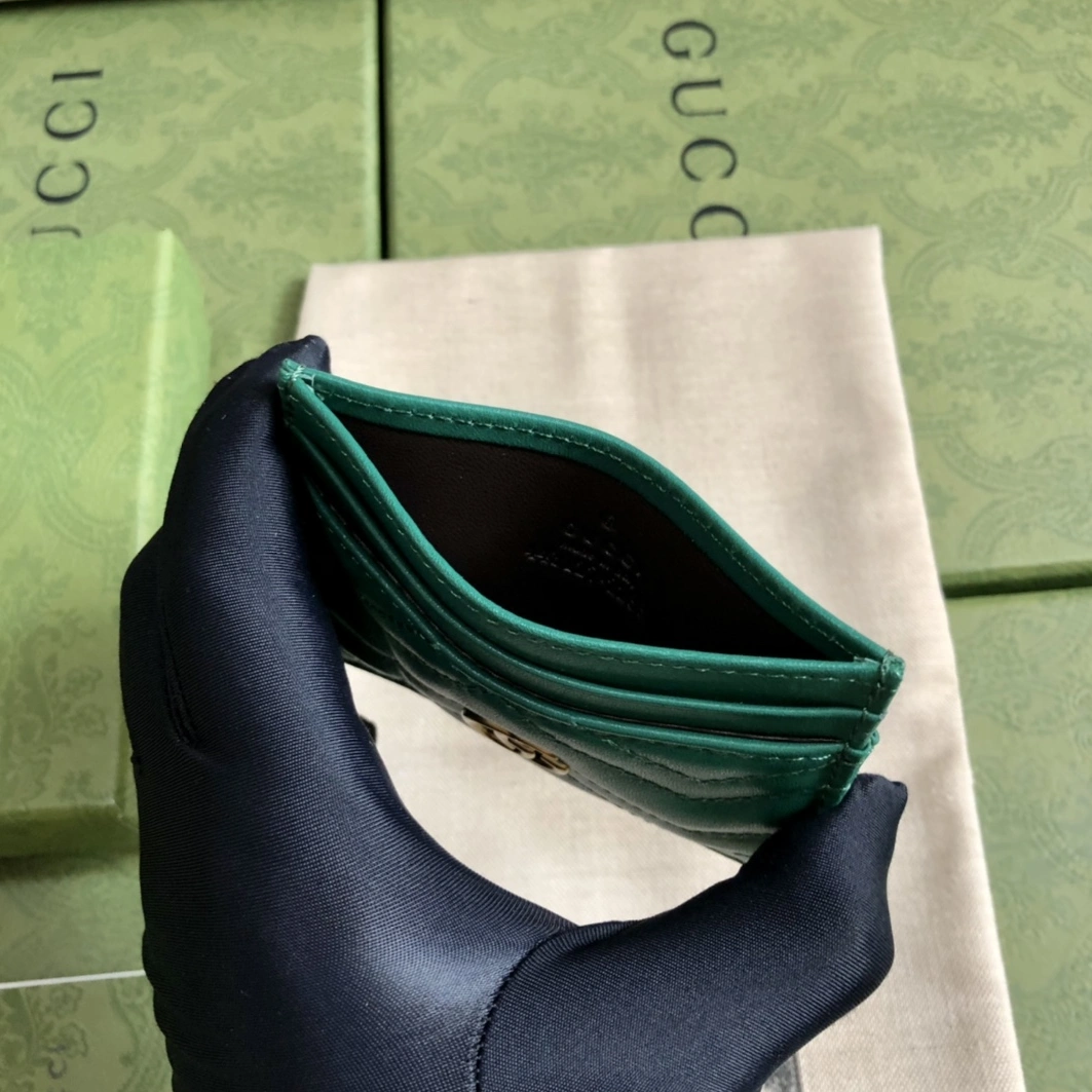 Gucci AAA Quality Card Case Breathable 5355