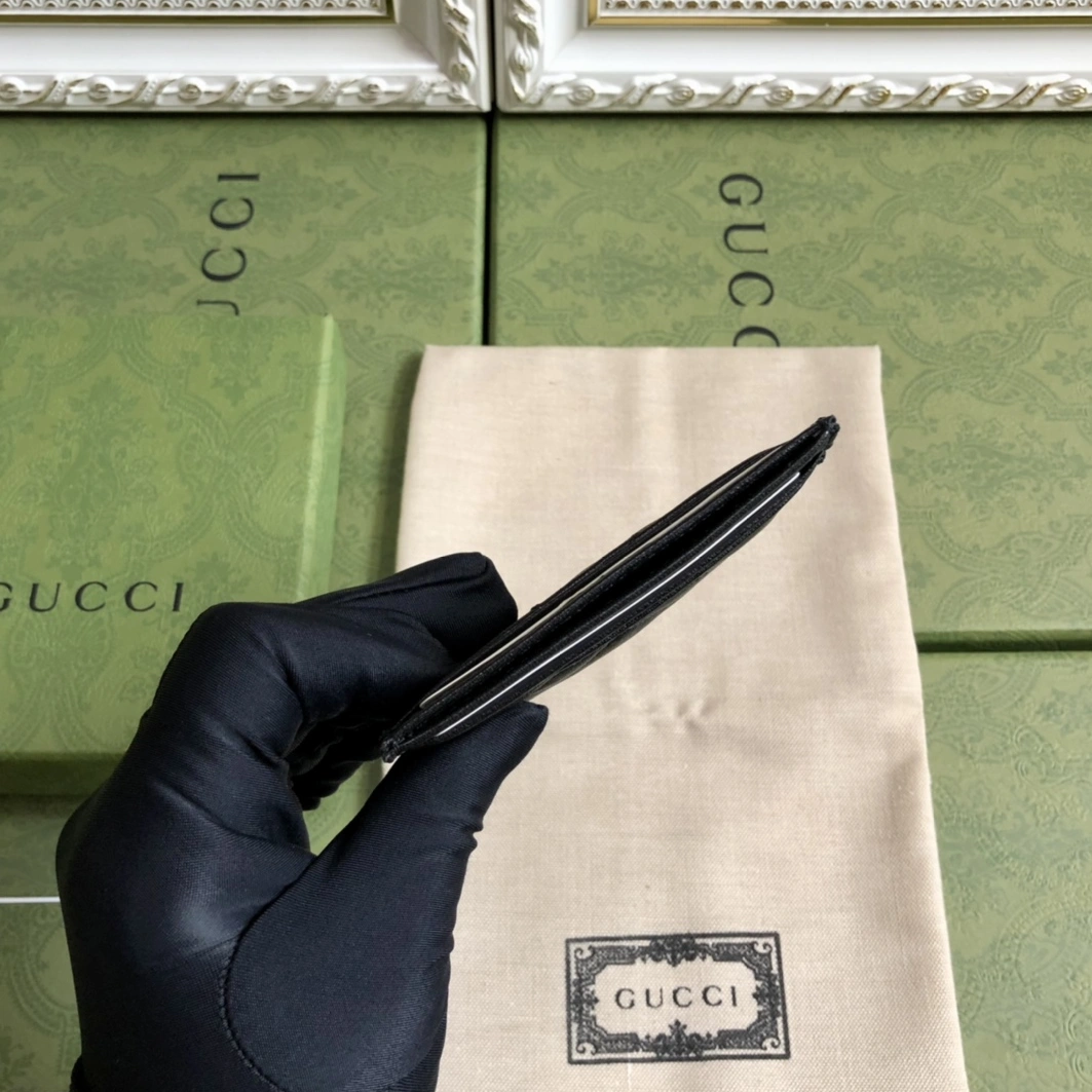 Gucci AAA Quality Card Case WellDesigned 3246