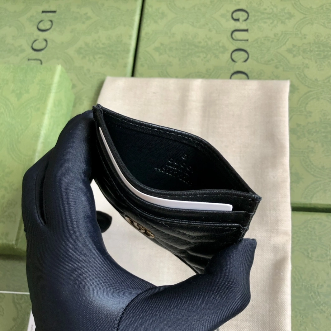 Gucci AAA Quality Card Case WellDesigned 3246