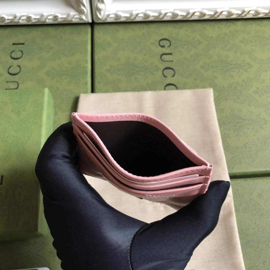 Gucci AAA Quality Card Case WellDesigned 9886