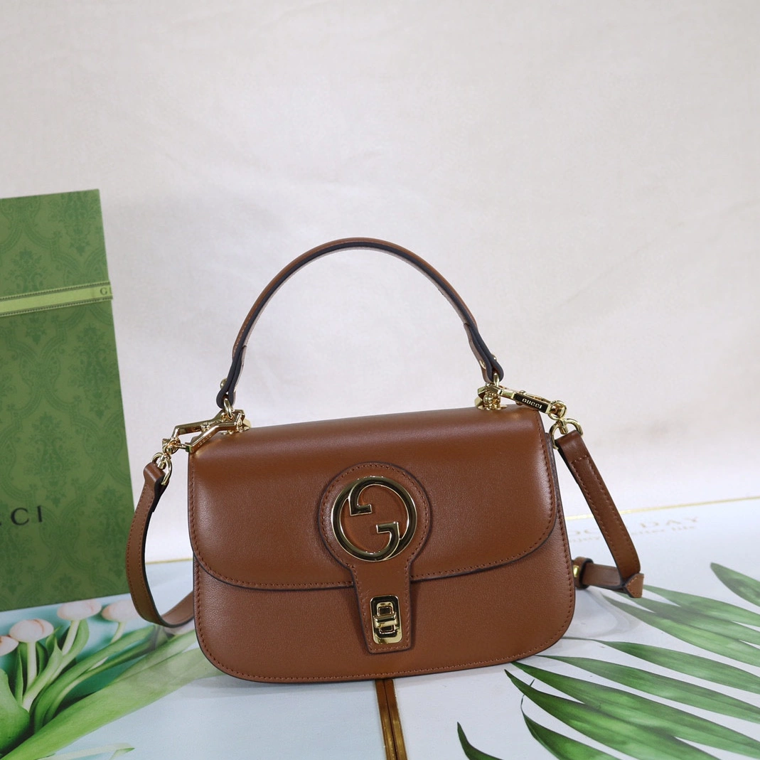 Gucci AAA Quality Handbags For Women Breathable 7074