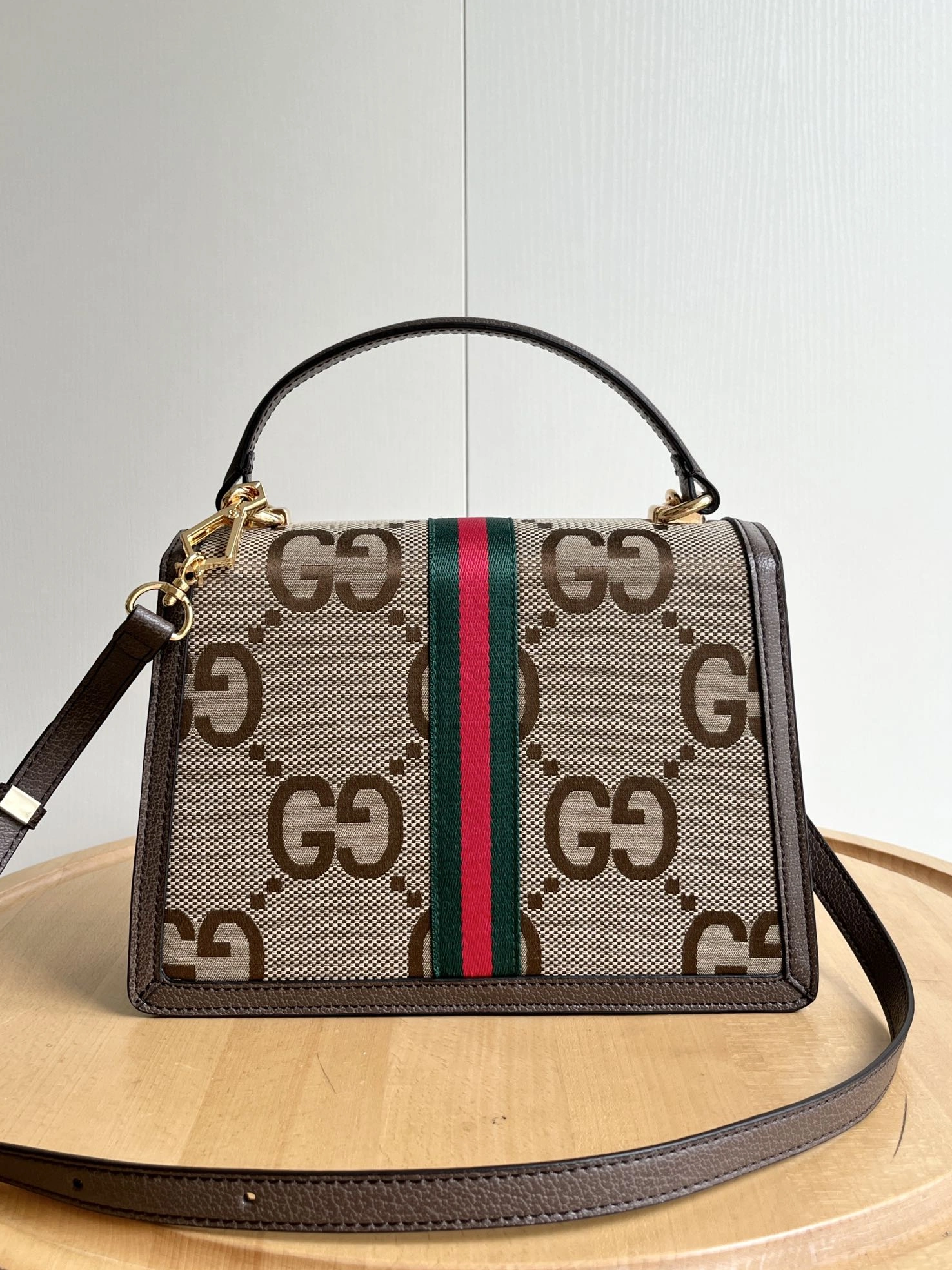 Gucci AAA Quality Handbags For Women Breathable 875