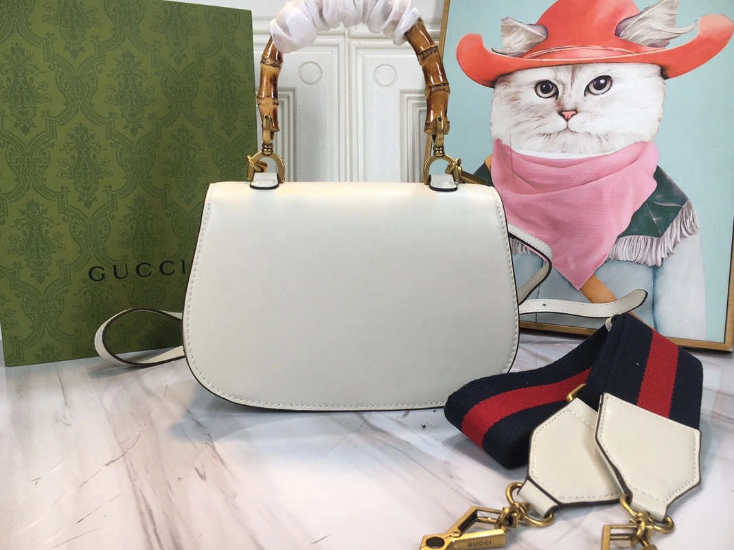 Gucci AAA Quality Handbags For Women Bright 6803