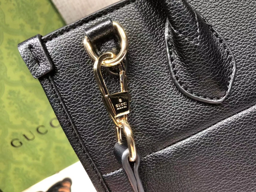 Gucci AAA Quality Handbags For Women Comfortable 2764