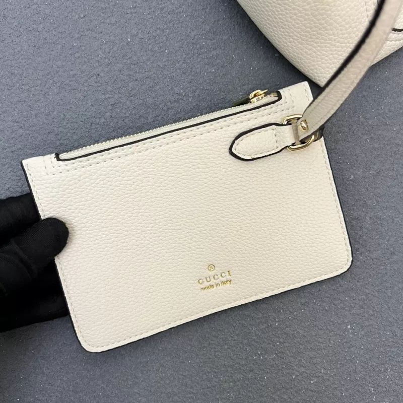 Gucci AAA Quality Handbags For Women DailyWear 442