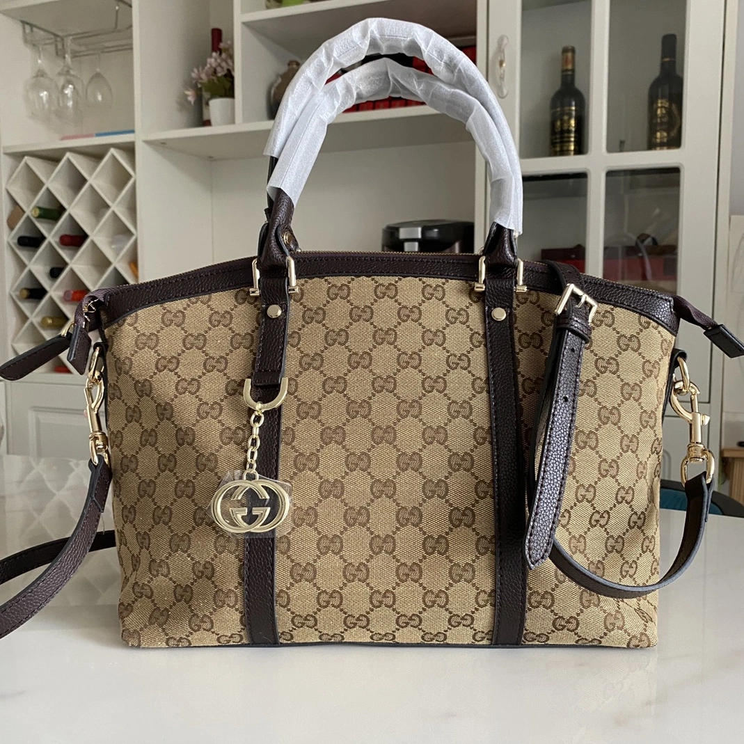 Gucci AAA Quality Handbags For Women Durable 1727