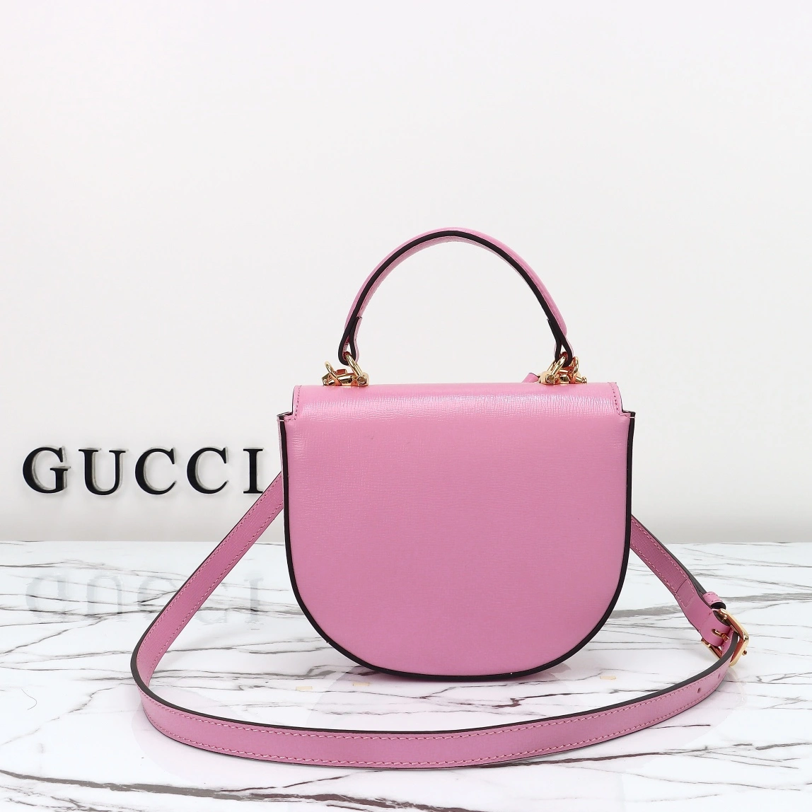 Gucci AAA Quality Handbags For Women Durable 8935