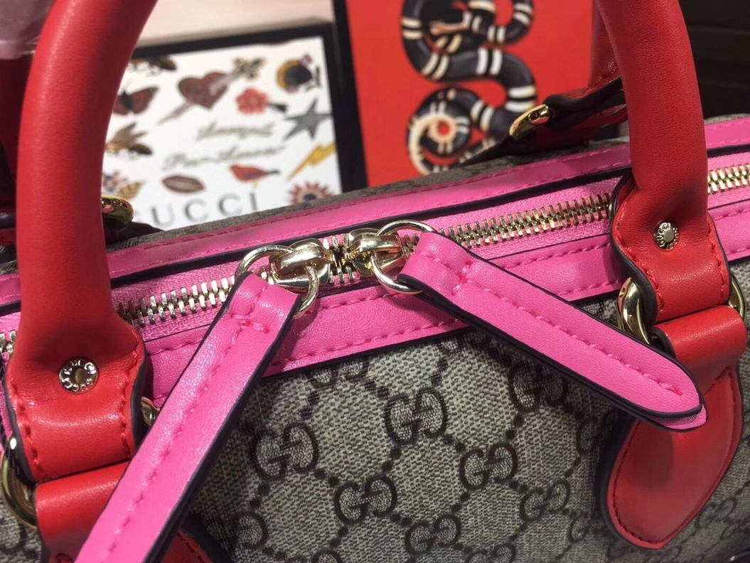 Gucci AAA Quality Handbags For Women Functional 2358