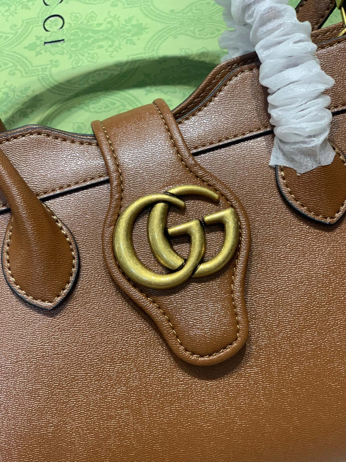 Gucci AAA Quality Handbags For Women Functional 2825