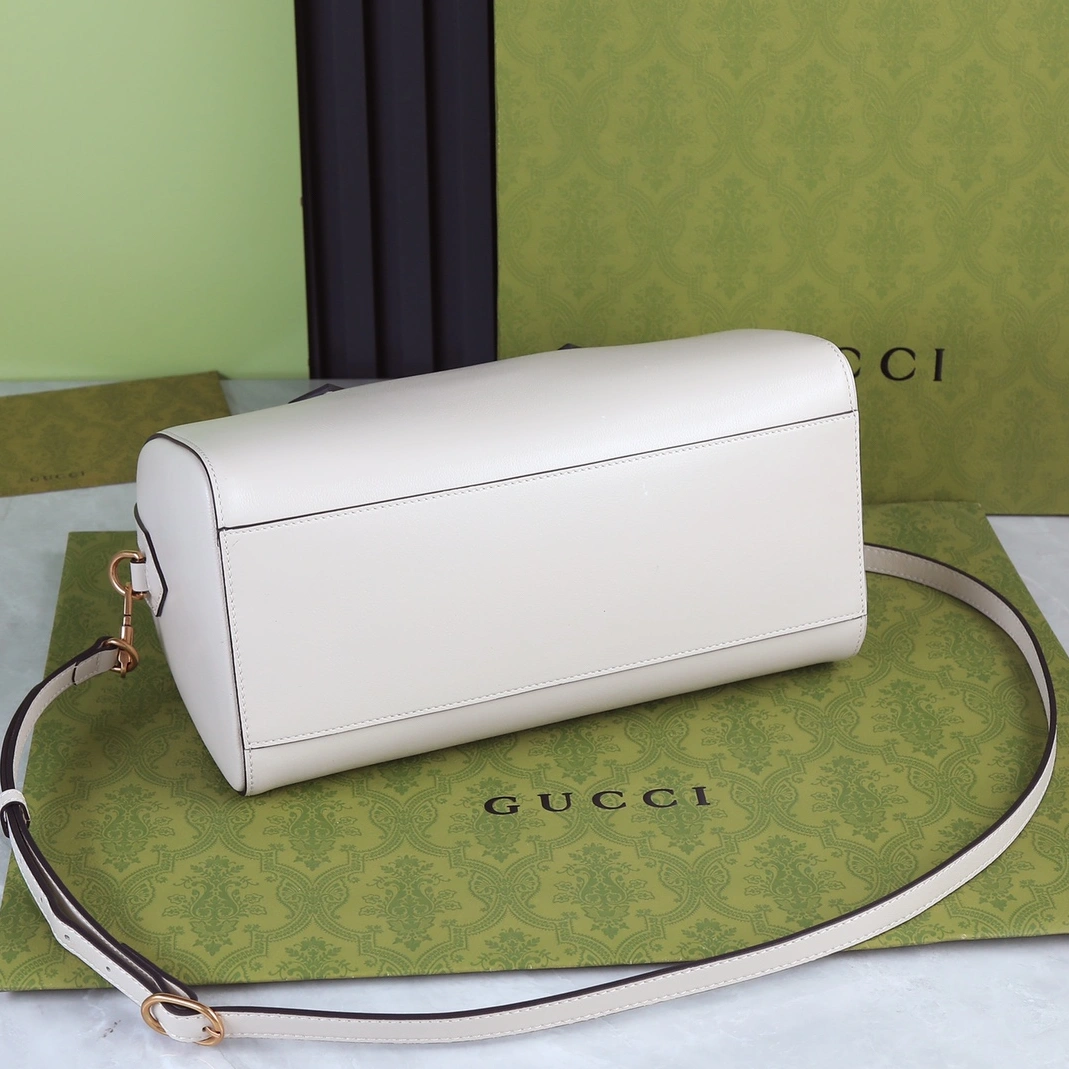 Gucci AAA Quality Handbags For Women Functional 456