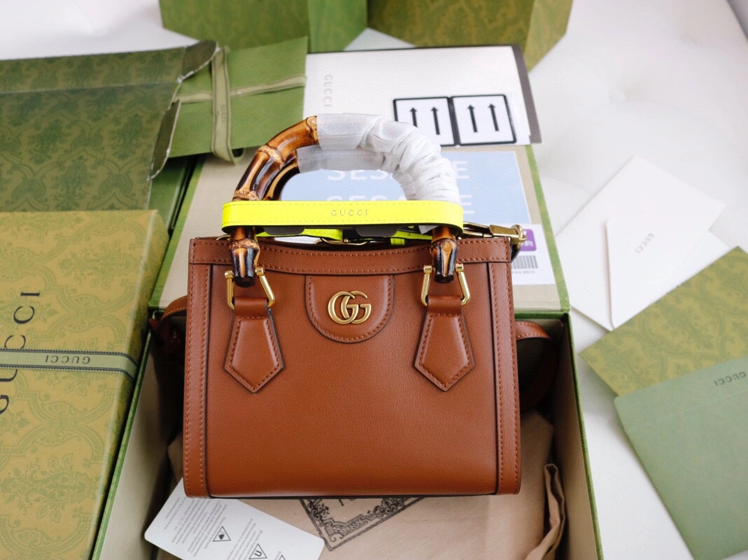 Gucci AAA Quality Handbags For Women GoAnywhere 3259