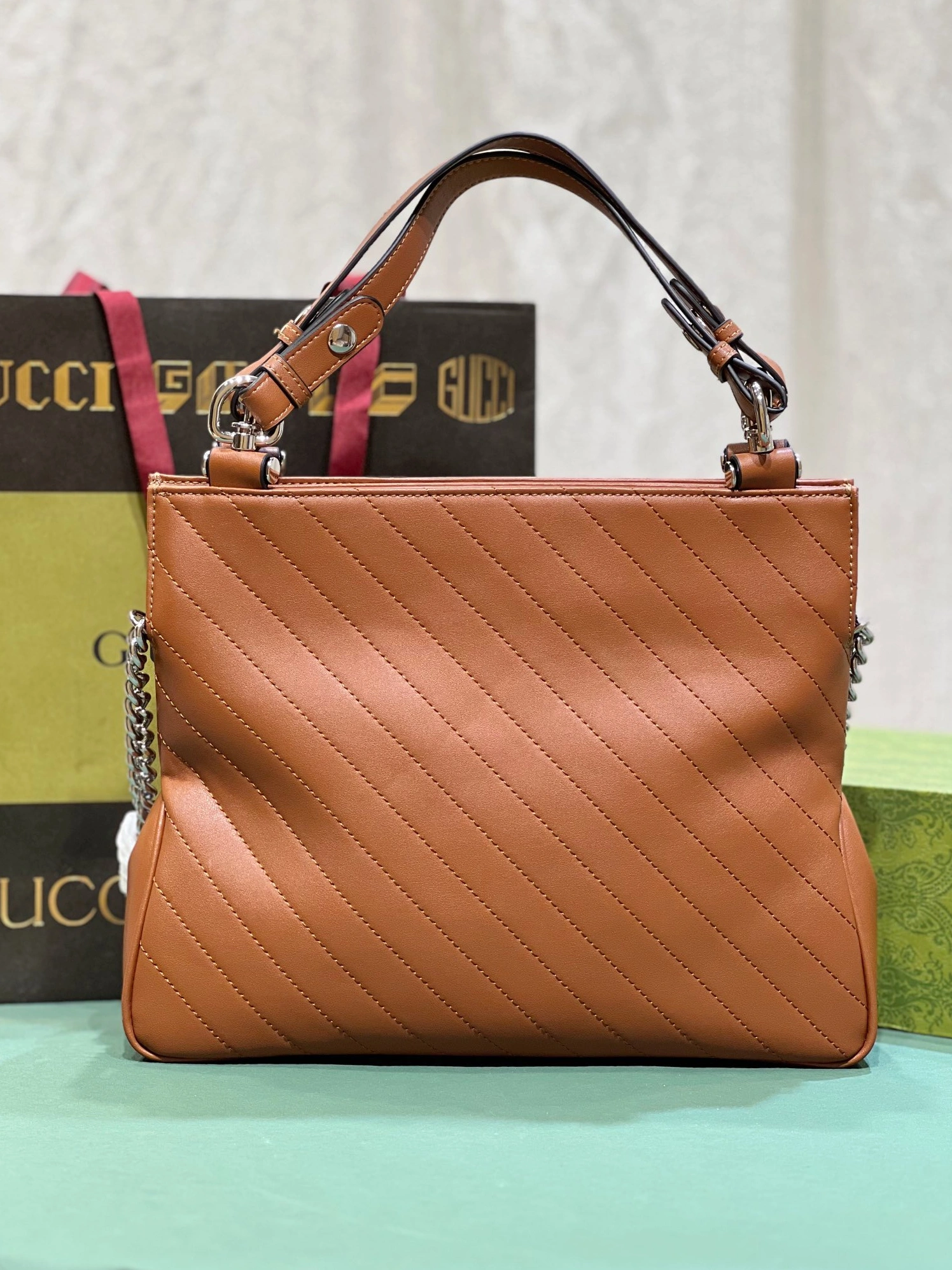 Gucci AAA Quality Handbags For Women GoodFit 5848