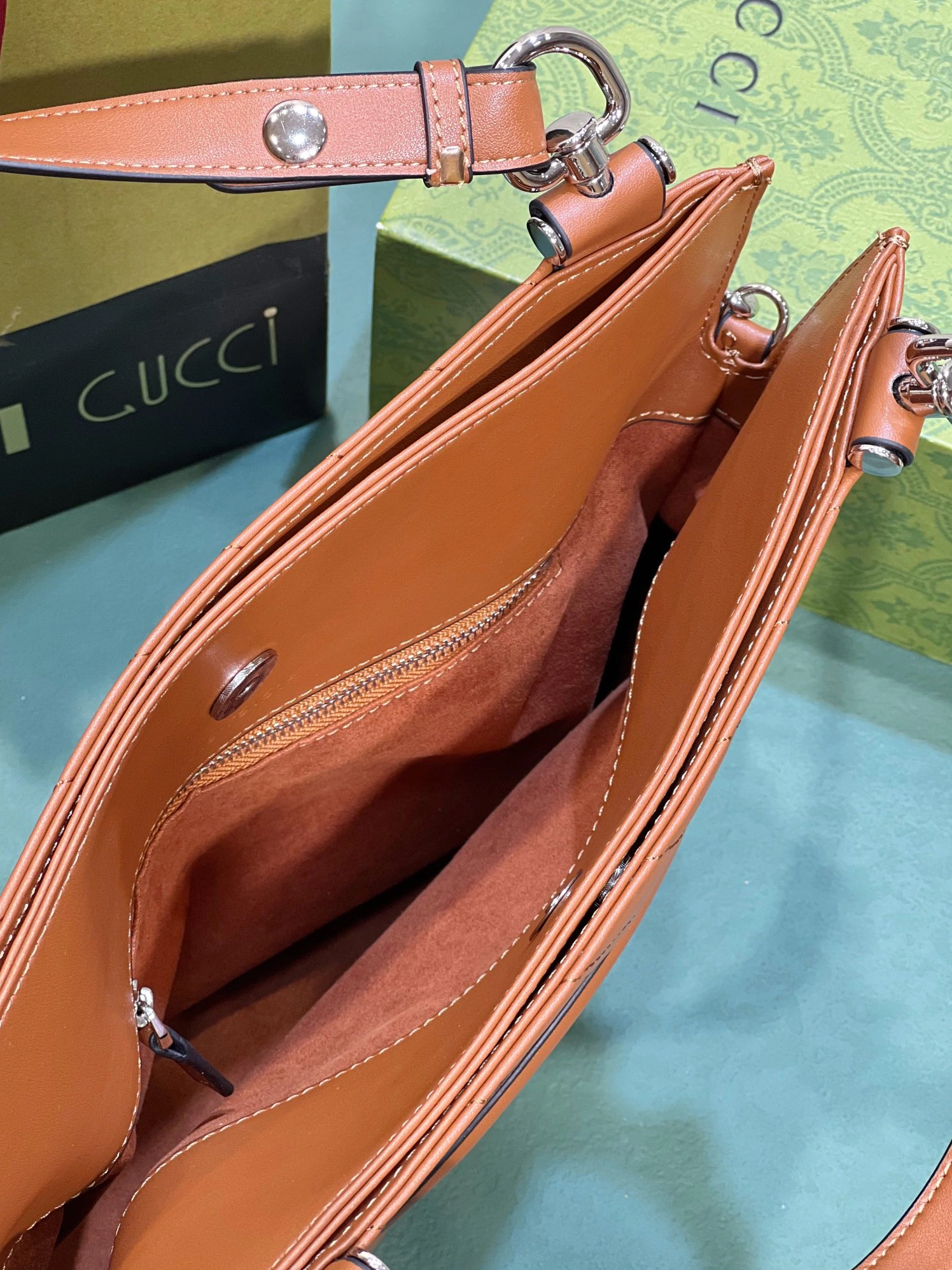 Gucci AAA Quality Handbags For Women GoodFit 5848
