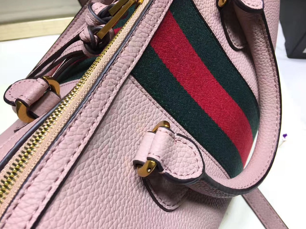 Gucci AAA Quality Handbags For Women Minimalist 1691