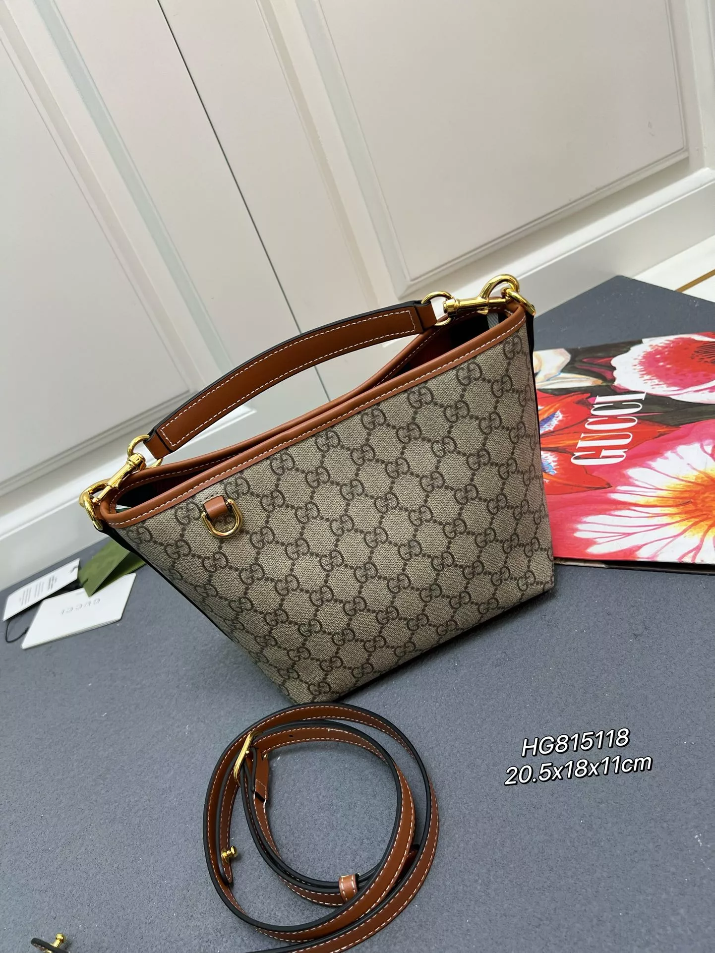 Gucci AAA Quality Handbags For Women Popular 9568