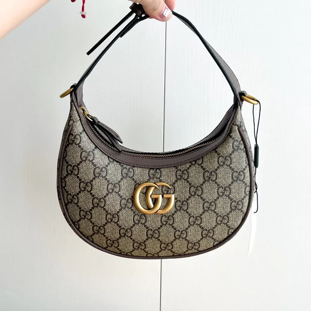 Gucci AAA Quality Handbags For Women Practical 4630