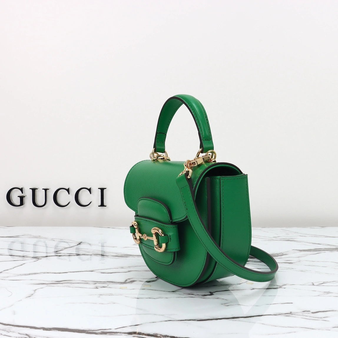 Gucci AAA Quality Handbags For Women Practical 7819
