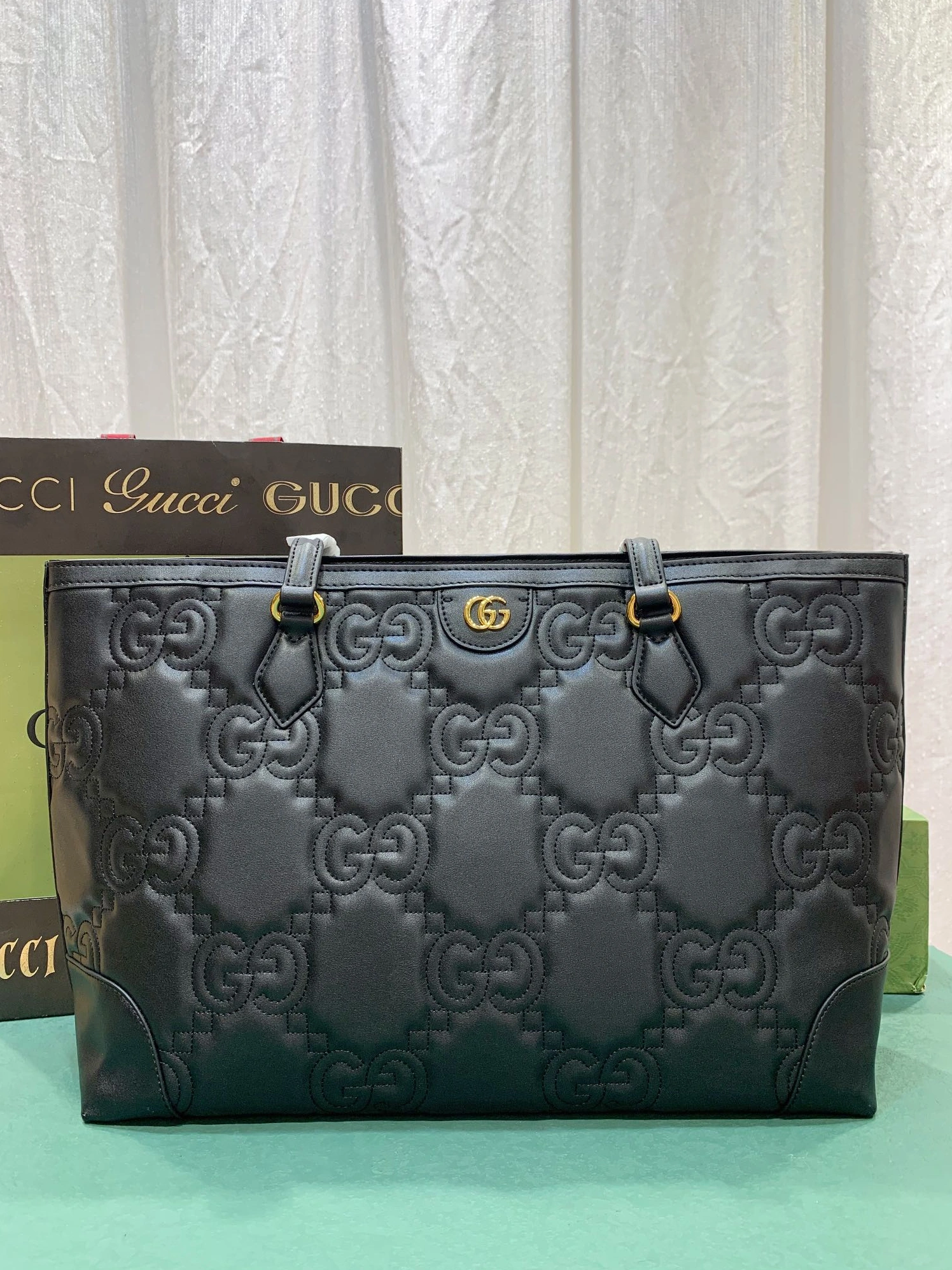 Gucci AAA Quality Handbags For Women Reliable 4128