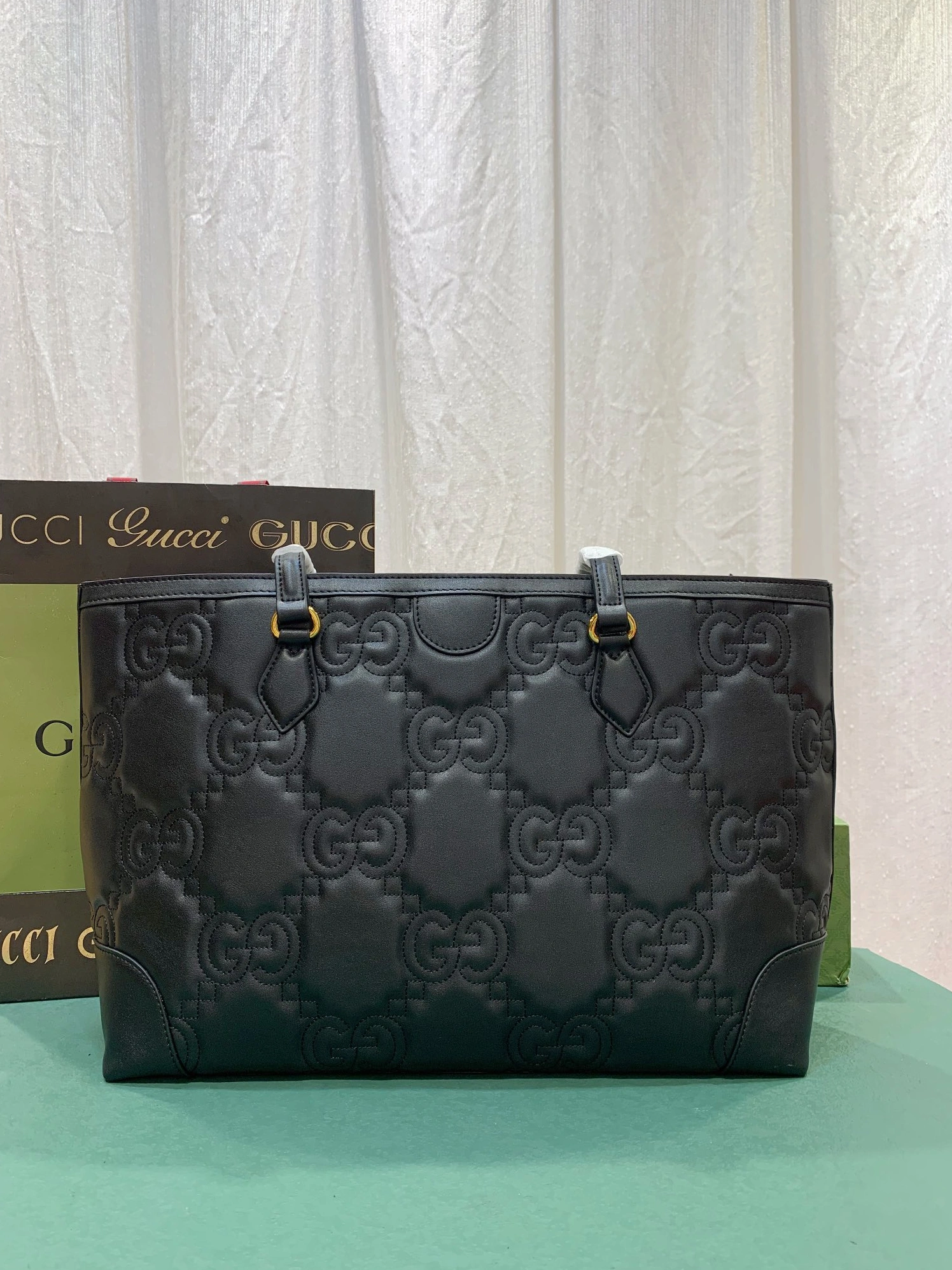 Gucci AAA Quality Handbags For Women Reliable 4128