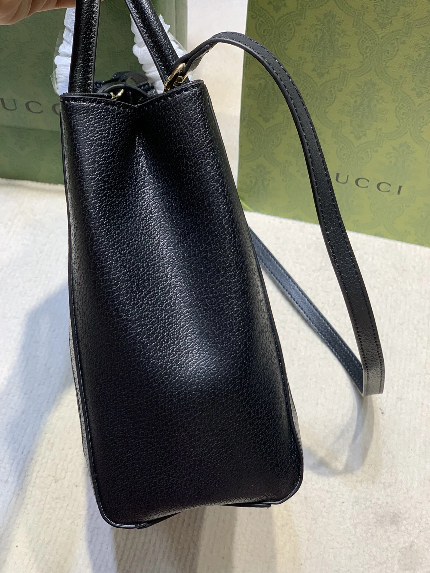 Gucci AAA Quality Handbags For Women Reliable 7812
