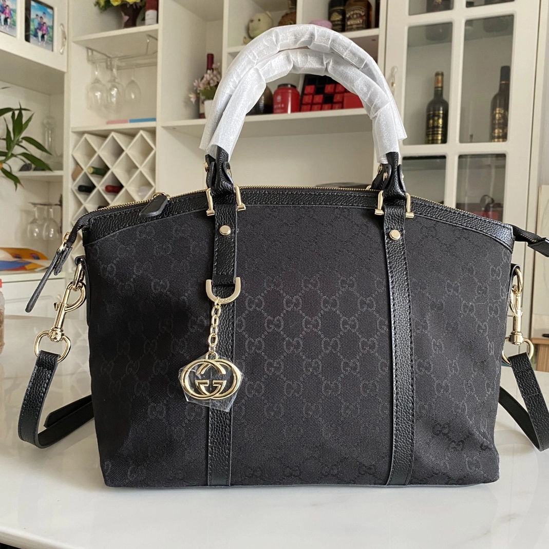 Gucci AAA Quality Handbags For Women Reliable 8327