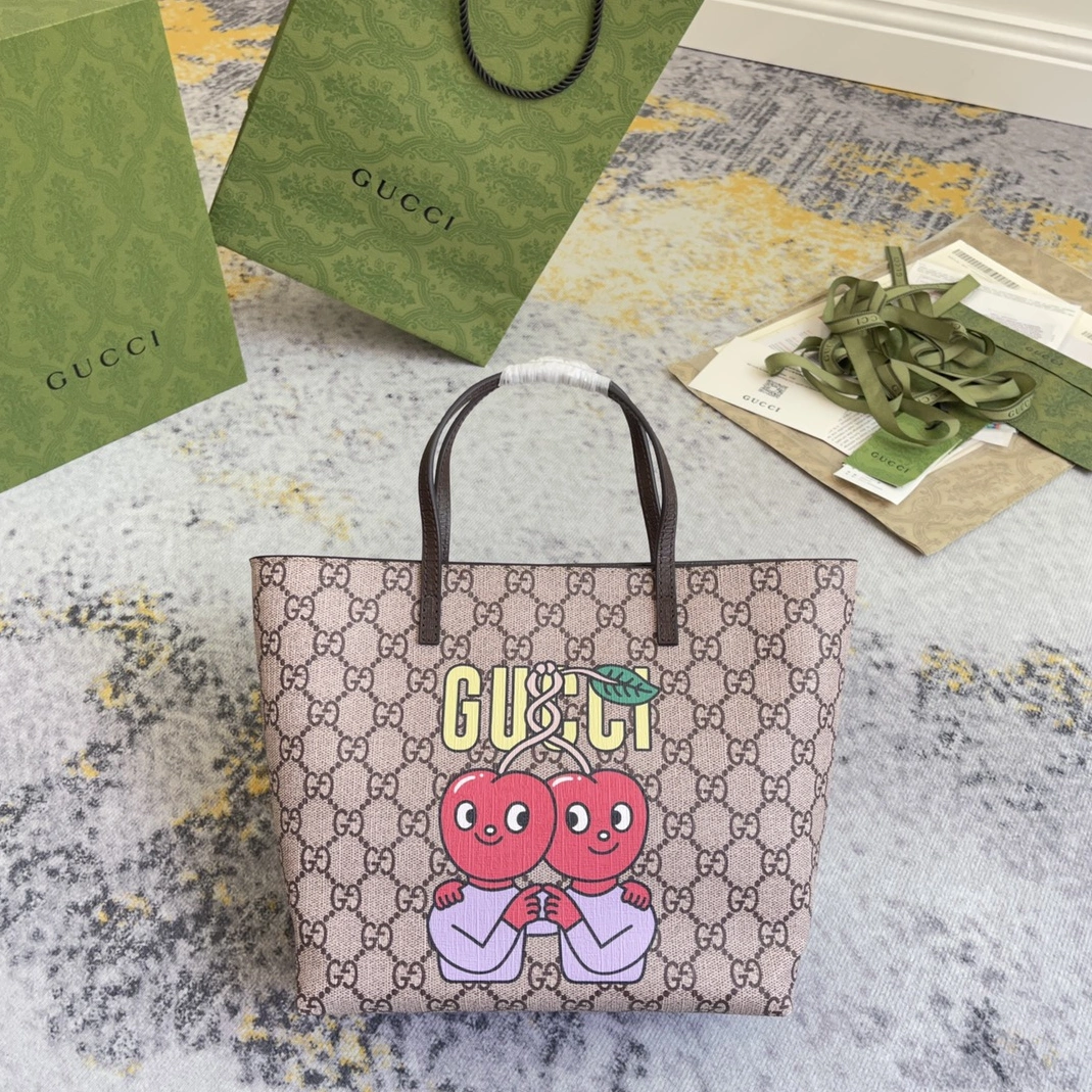 Gucci AAA Quality Handbags For Women Resilient 1552