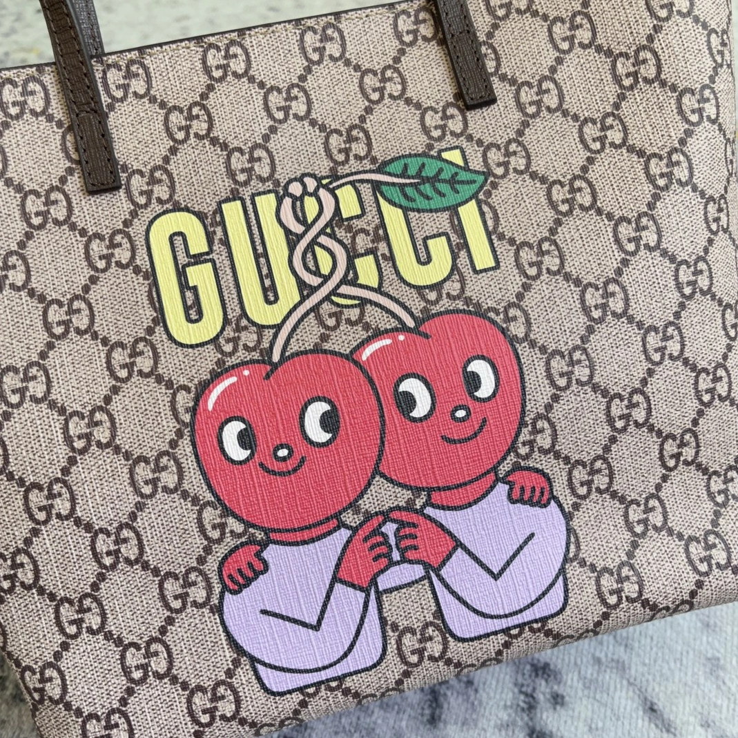 Gucci AAA Quality Handbags For Women Resilient 1552