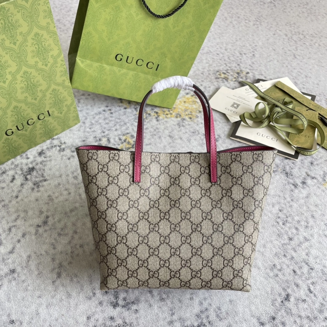 Gucci AAA Quality Handbags For Women Sophisticated 3239