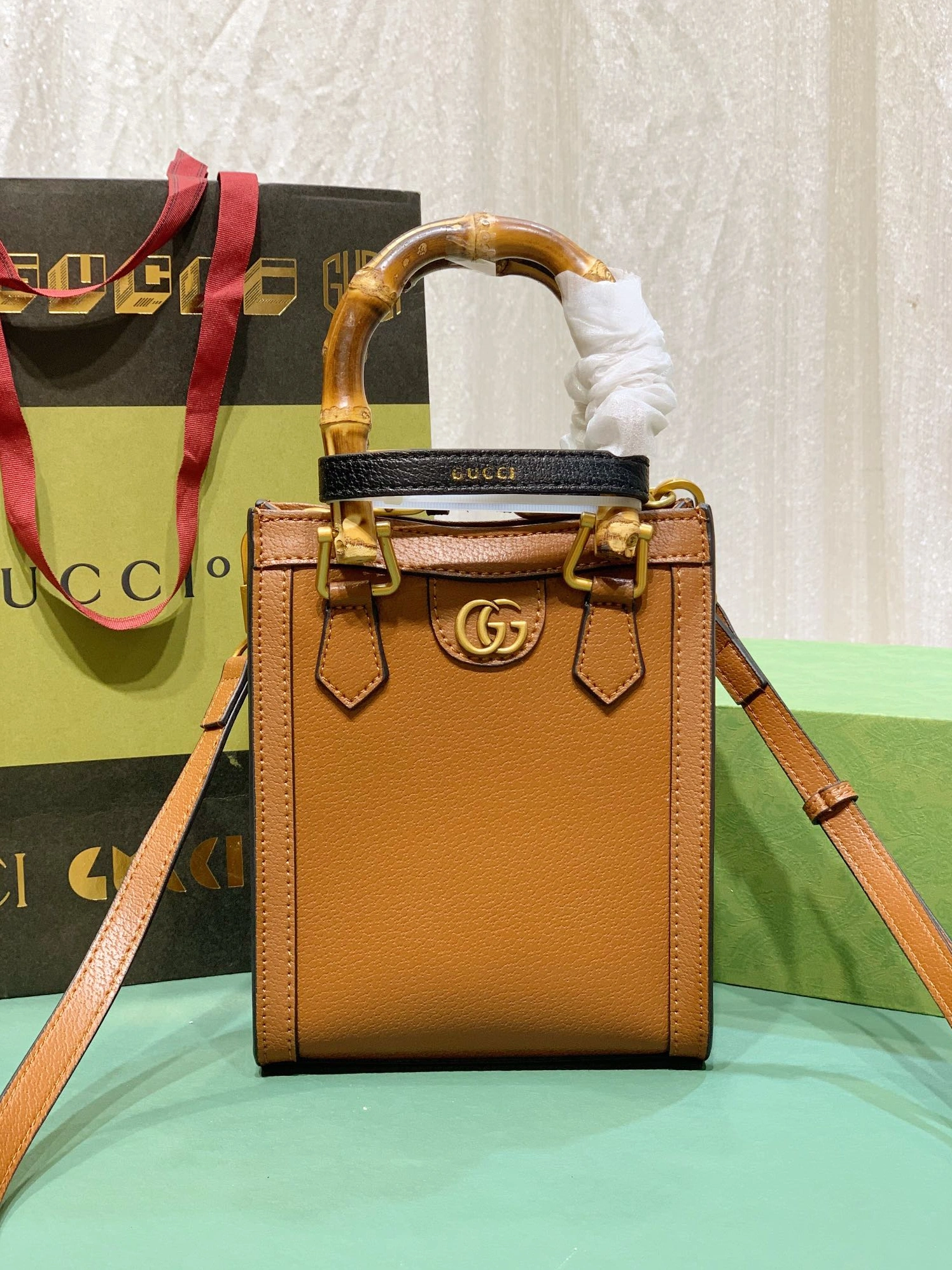 Gucci AAA Quality Handbags For Women SportInspired 2322