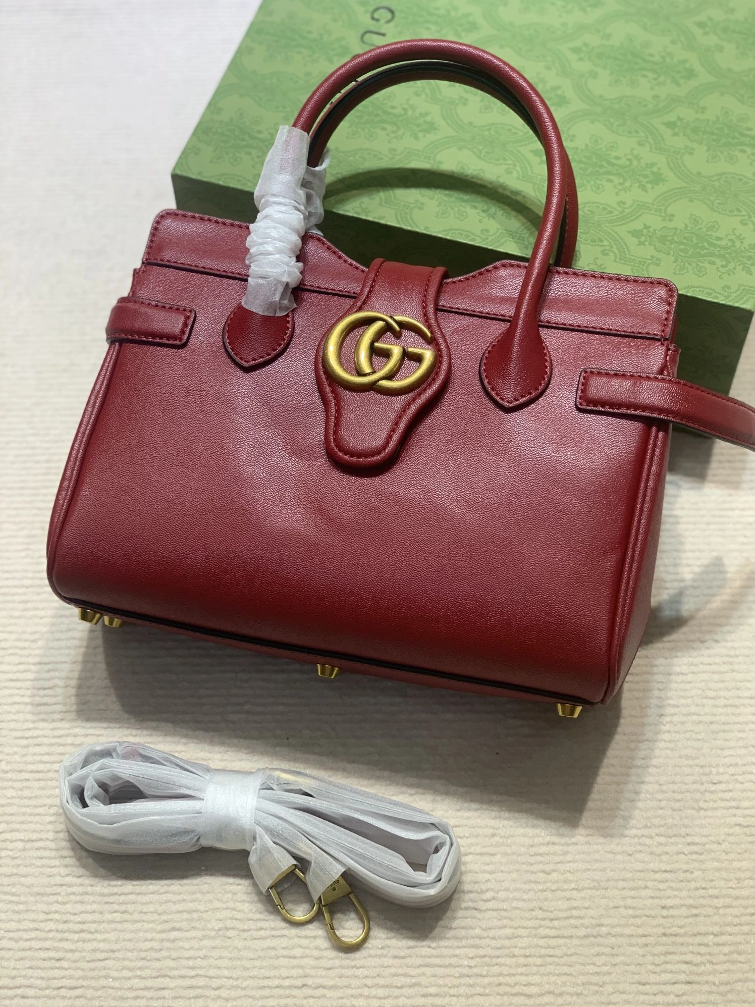 Gucci AAA Quality Handbags For Women SportInspired 9932