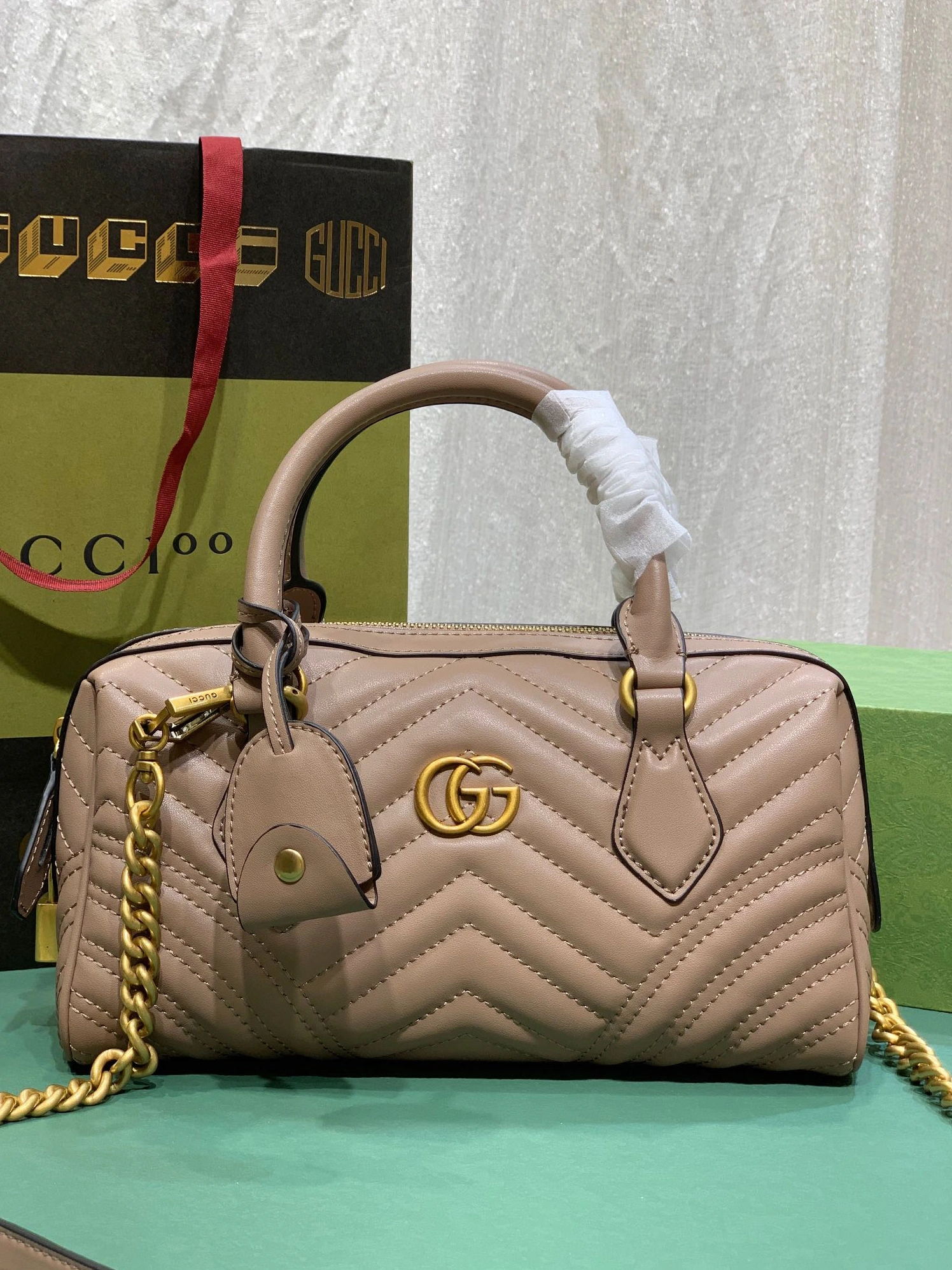 Gucci AAA Quality Handbags For Women Timeless 7124