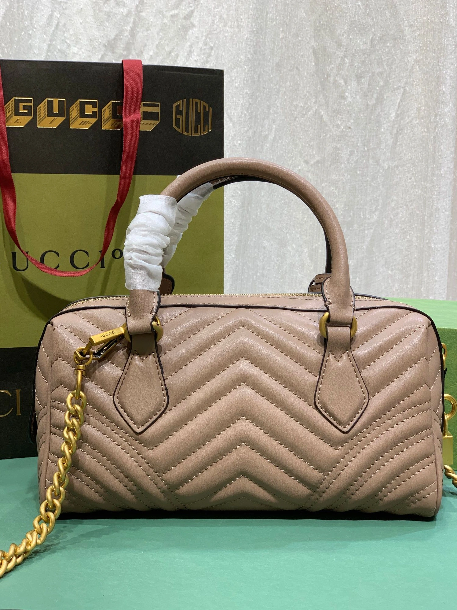 Gucci AAA Quality Handbags For Women Timeless 7124