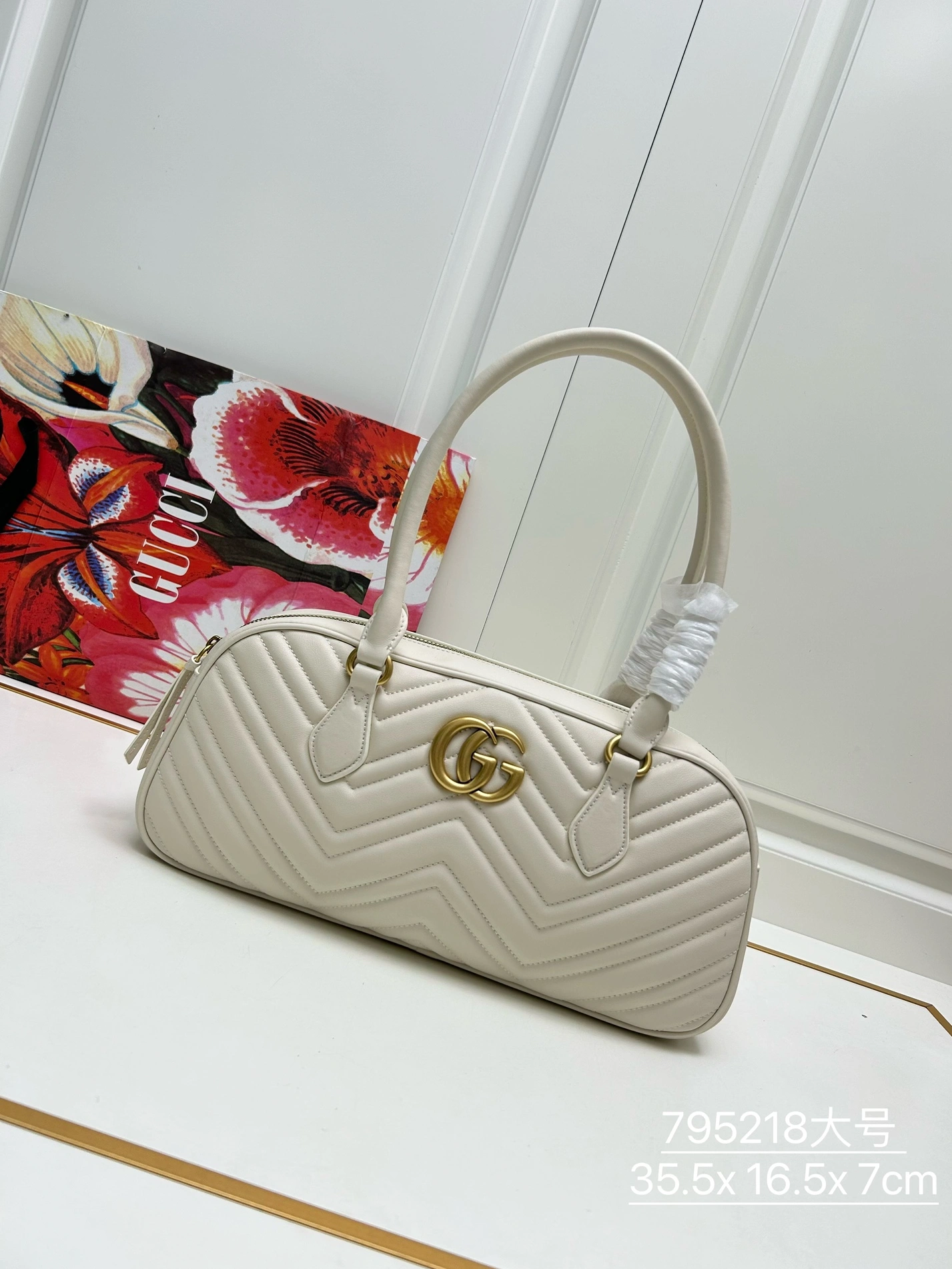 Gucci AAA Quality Handbags For Women Timeless 7295