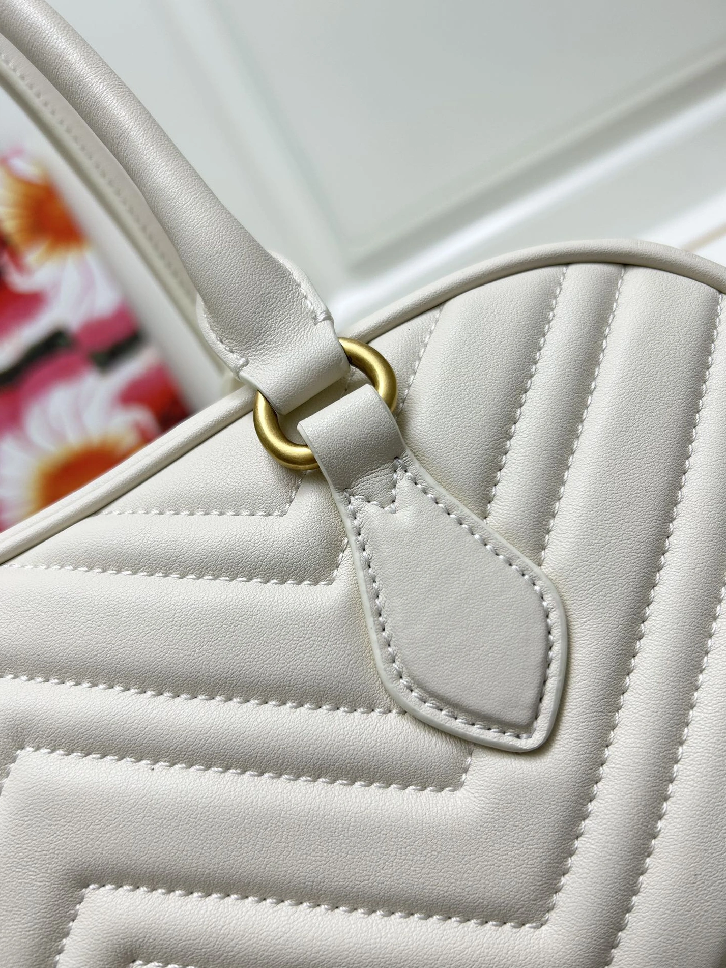 Gucci AAA Quality Handbags For Women Timeless 7295