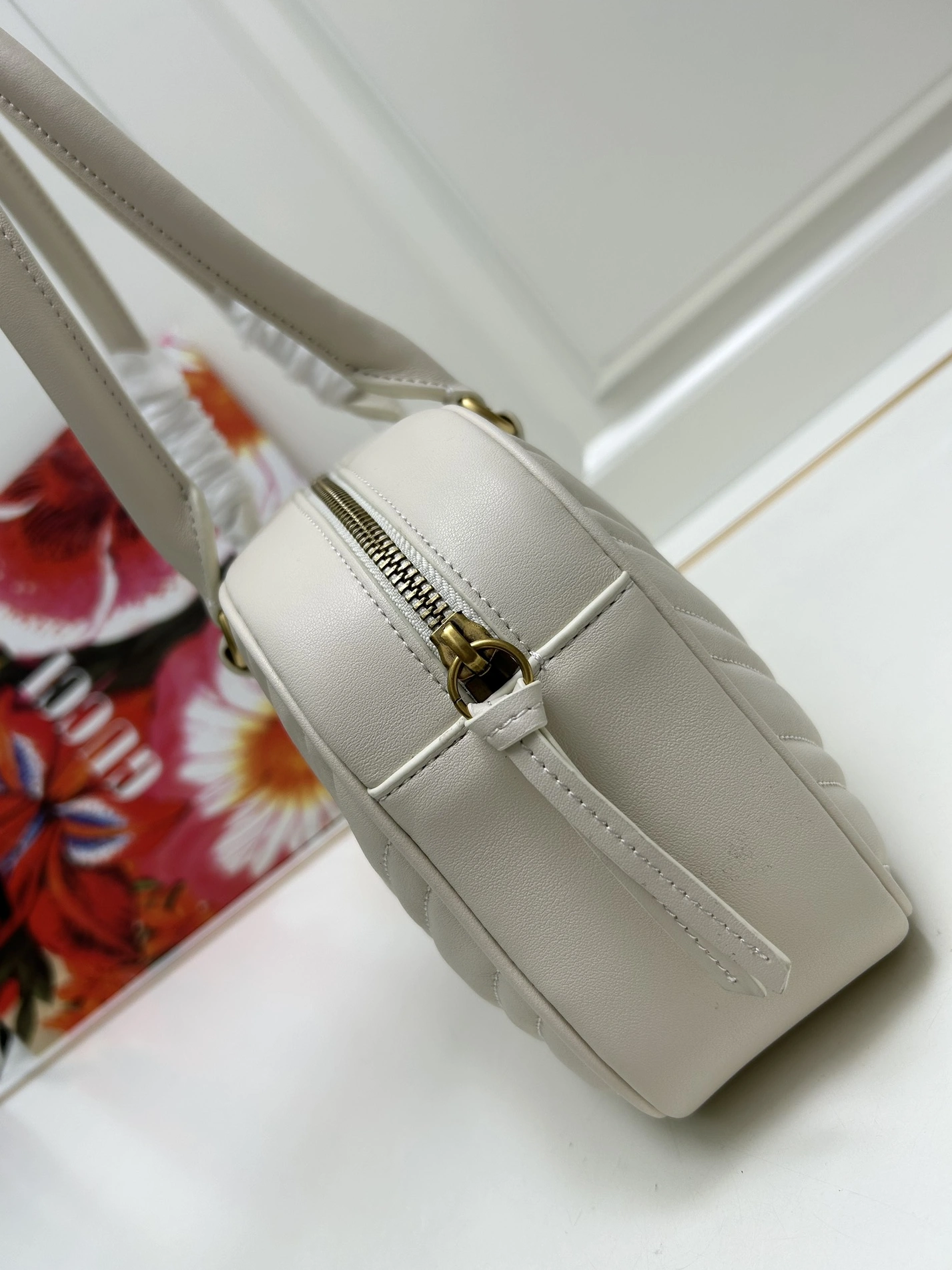 Gucci AAA Quality Handbags For Women Timeless 7295