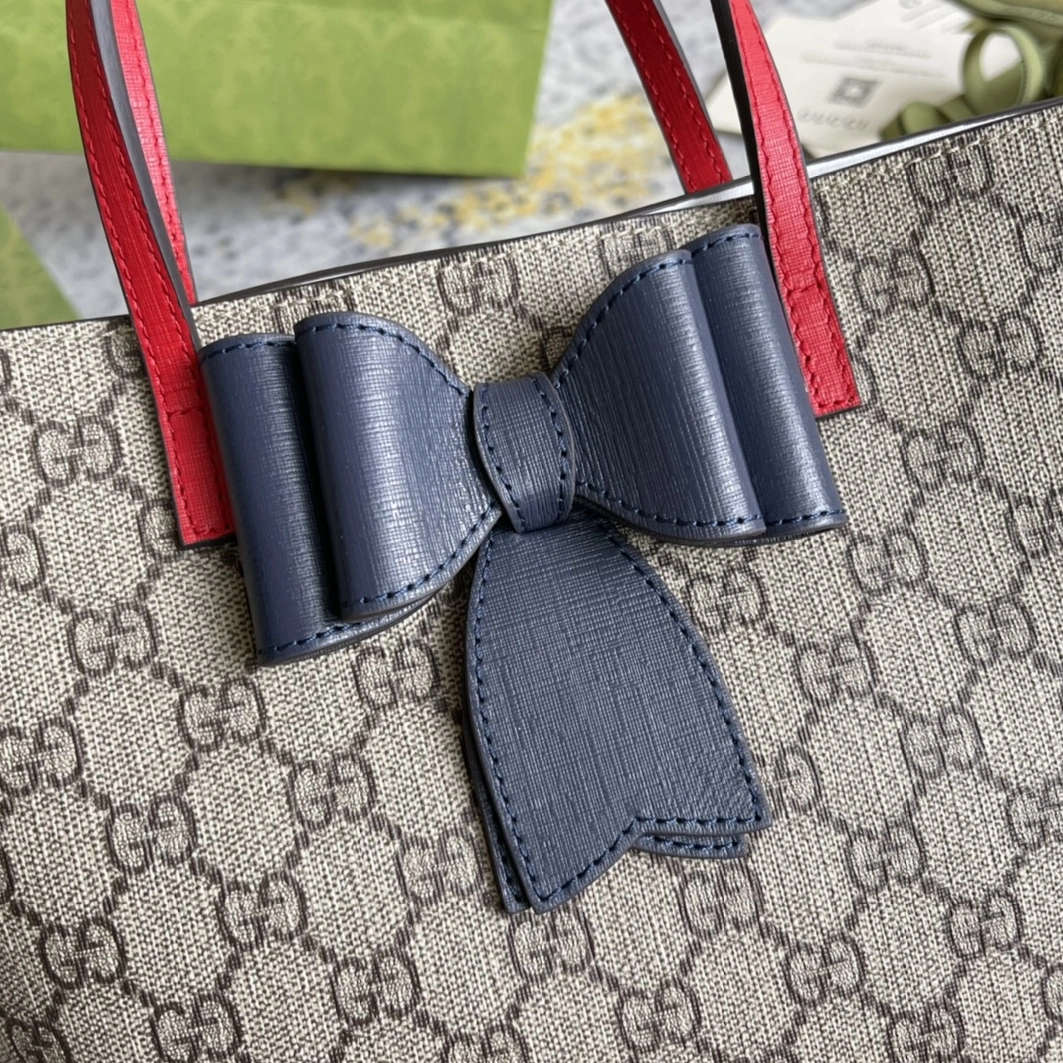 Gucci AAA Quality Handbags For Women Trendsetting 4518