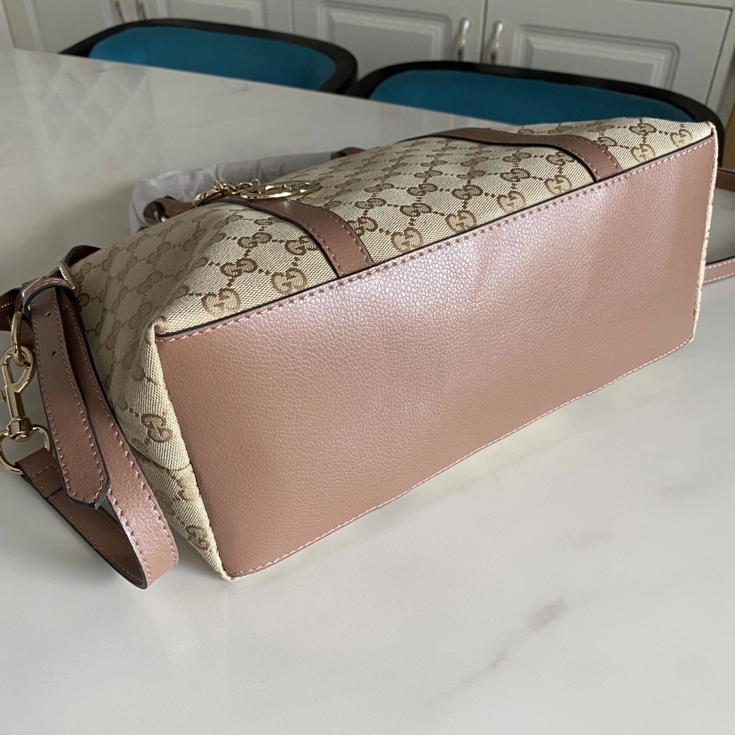 Gucci AAA Quality Handbags For Women Unique 8160