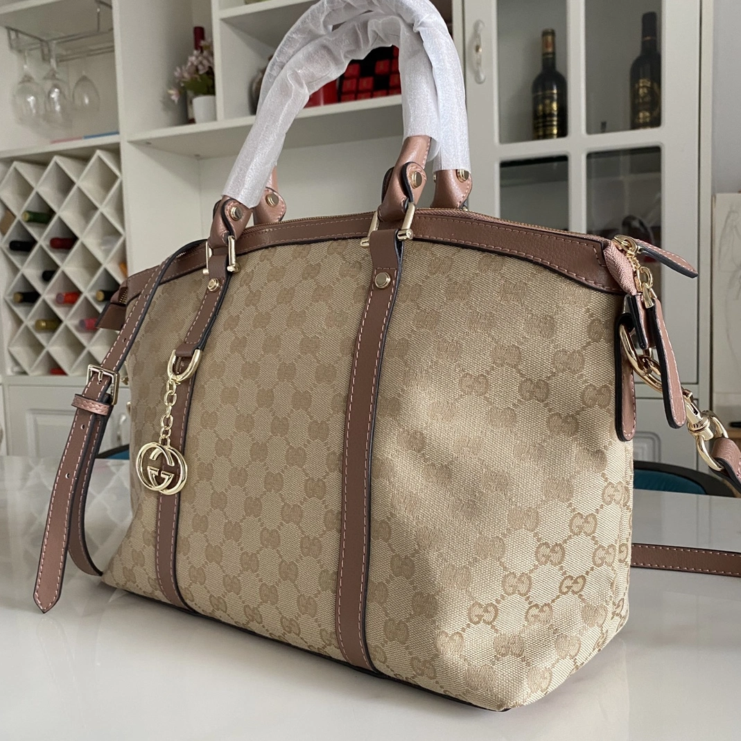 Gucci AAA Quality Handbags For Women Unique 8160