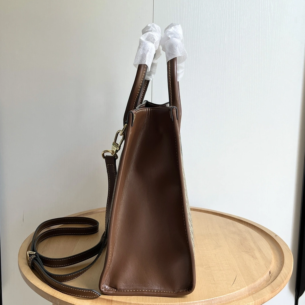 Gucci AAA Quality Handbags For Women Unique 8359