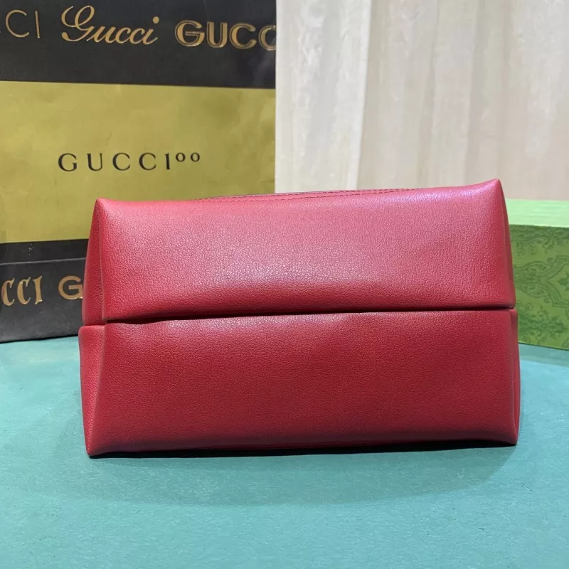 Gucci AAA Quality Handbags For Women Versatile 7350
