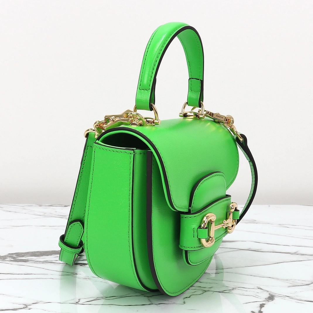 Gucci AAA Quality Handbags For Women Vibrant 4509