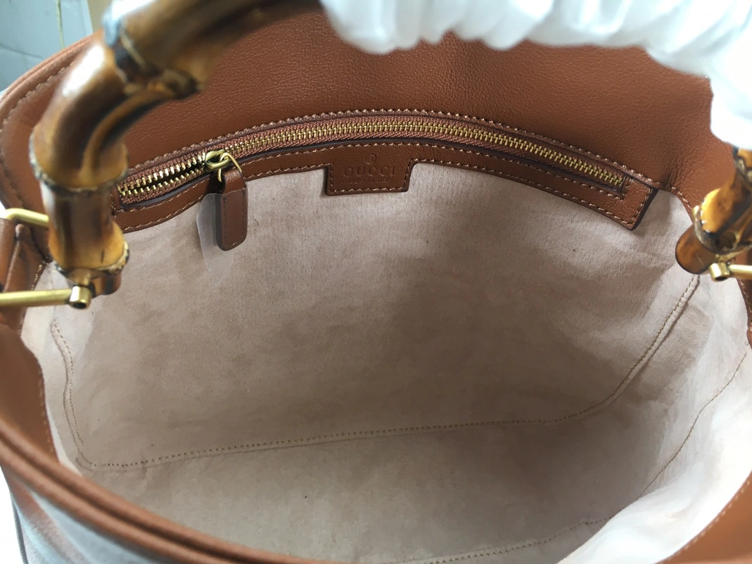 Gucci AAA Quality Handbags For Women WellDesigned 5427