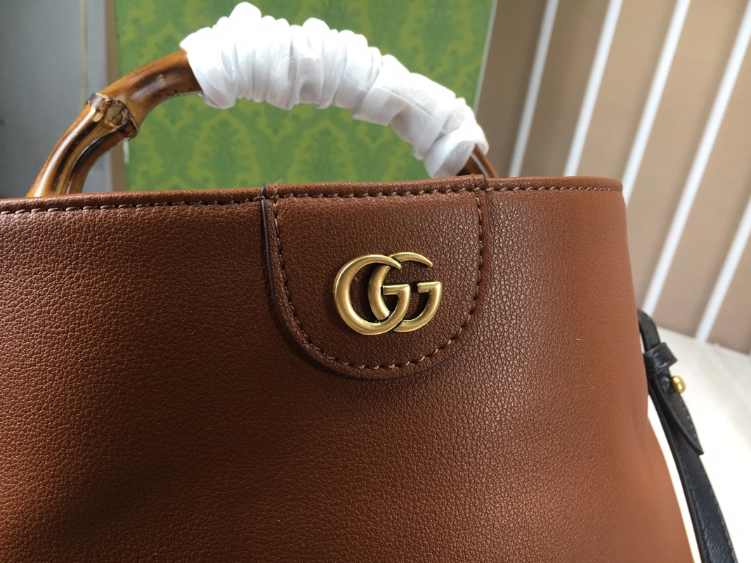 Gucci AAA Quality Handbags For Women WellDesigned 5427