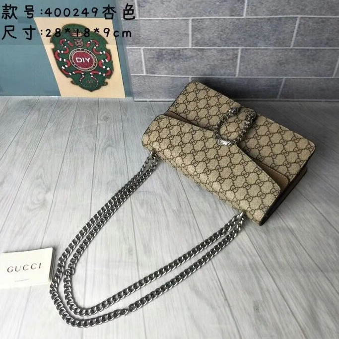 Gucci AAA Quality Messenger Bags Affordable 8577