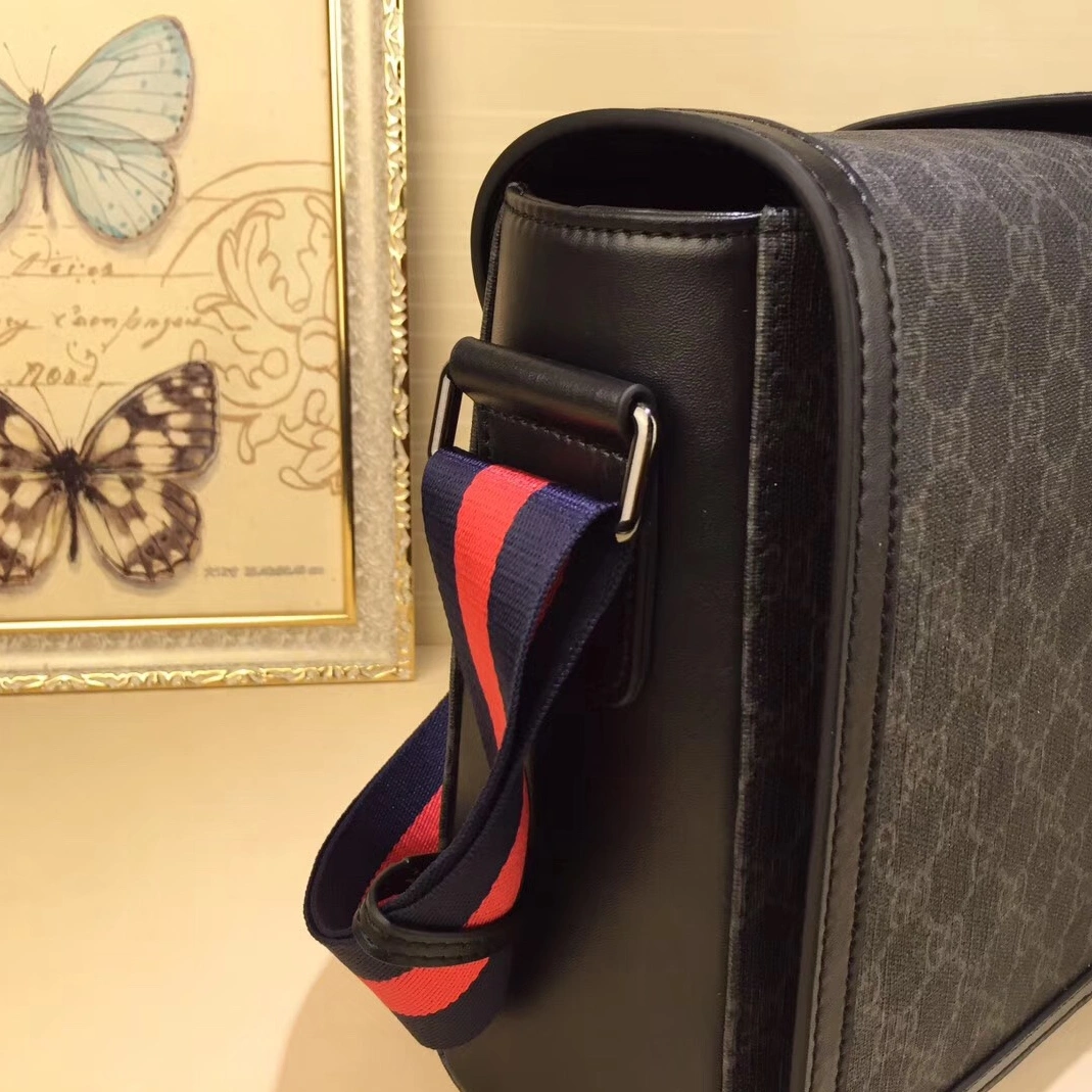 Gucci AAA Quality Messenger Bags For Men Breathable 2975