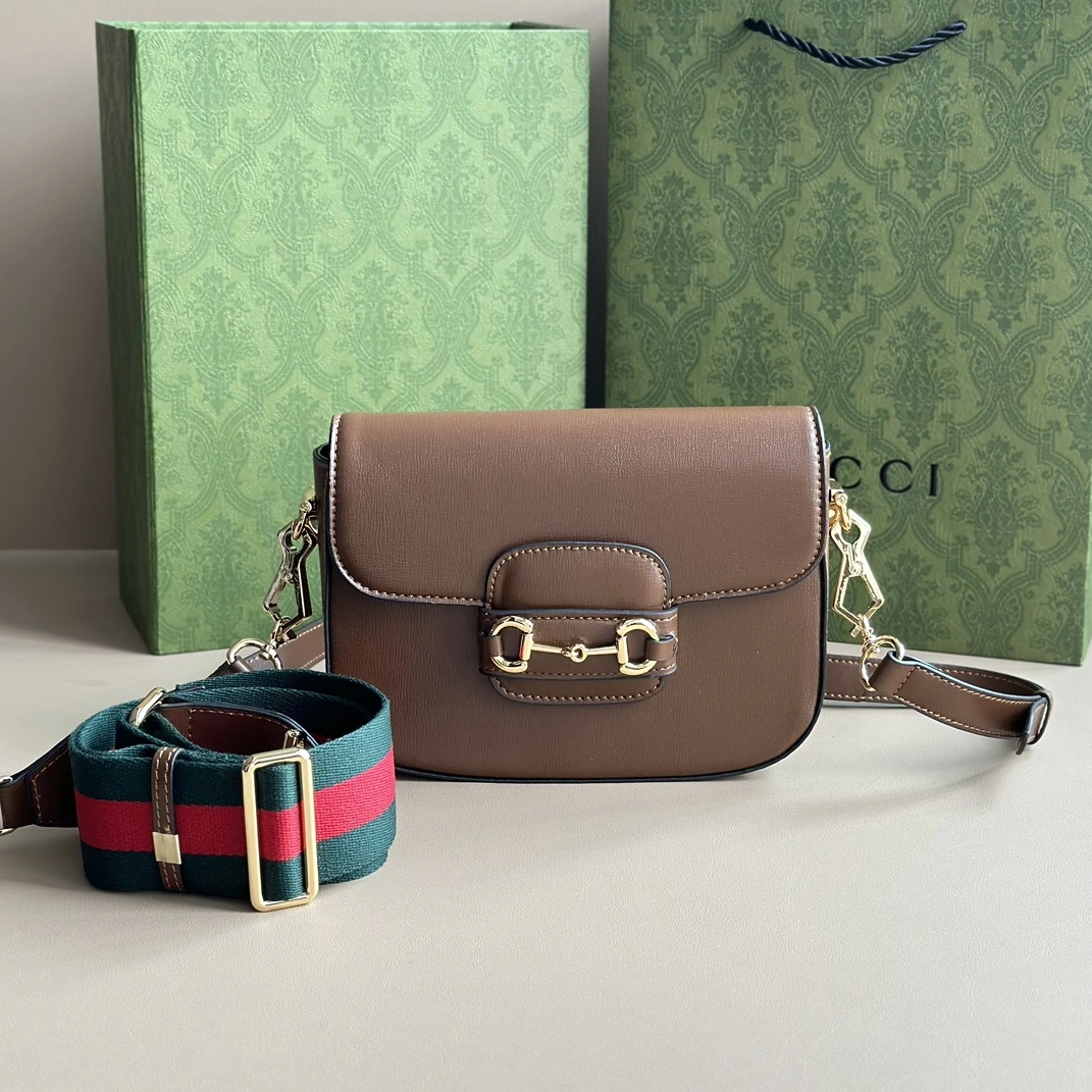 Gucci AAA Quality Messenger Bags For Unisex Classic 7078