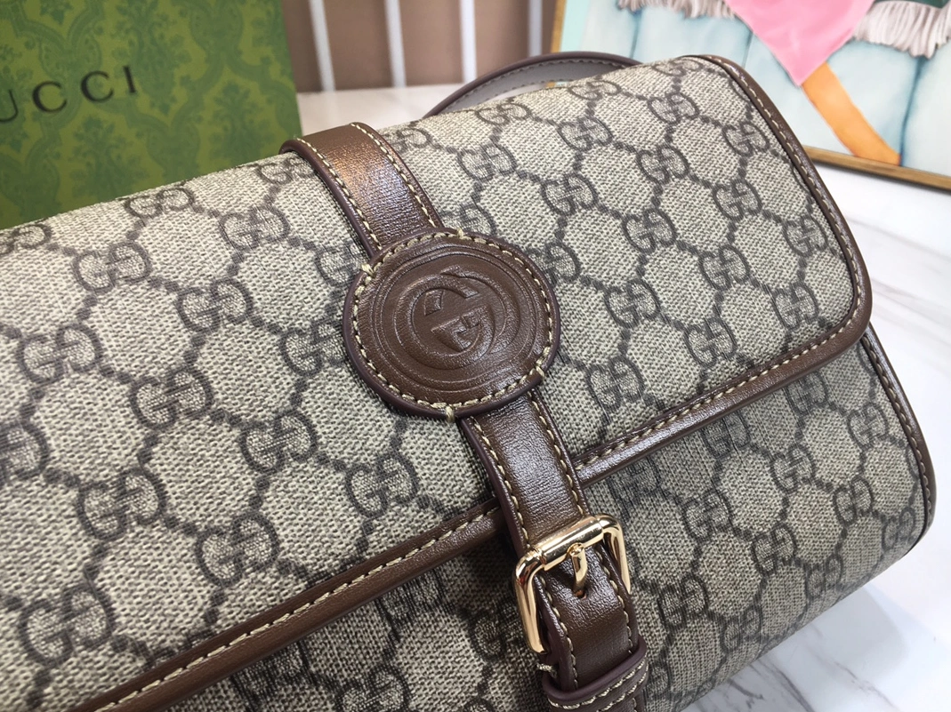 Gucci AAA Quality Messenger Bags For Unisex DailyWear 5869