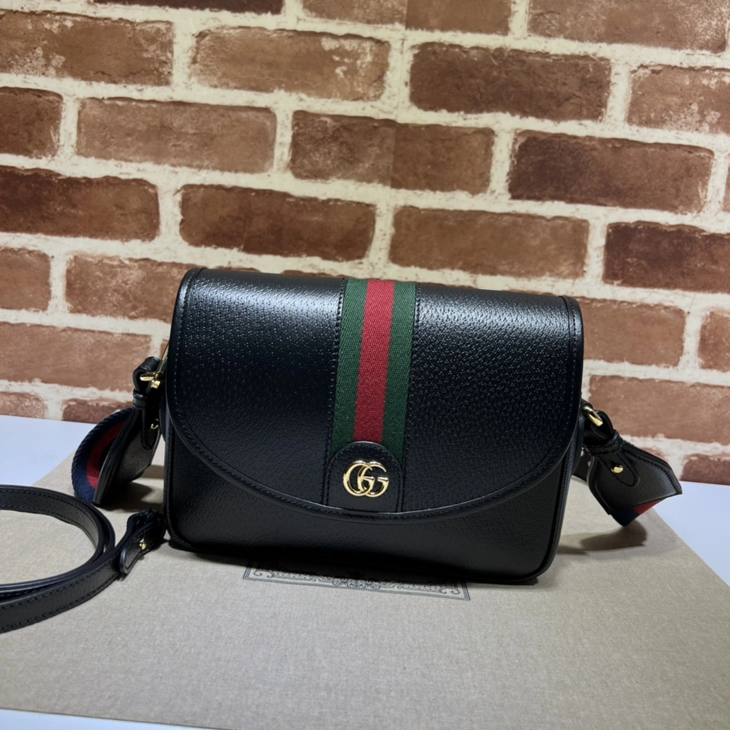 Gucci AAA Quality Messenger Bags For Unisex Fashionable 1134