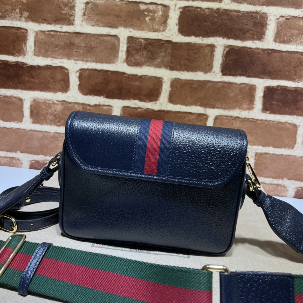 Gucci AAA Quality Messenger Bags For Unisex Refined 8318