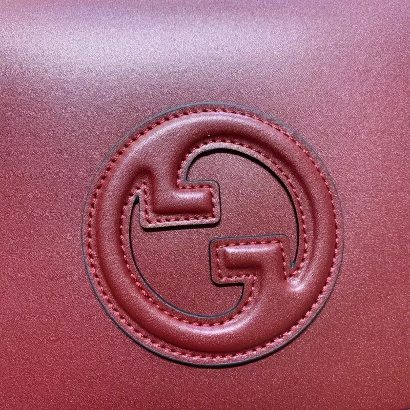 Gucci AAA Quality Messenger Bags For Women Affordable 4958